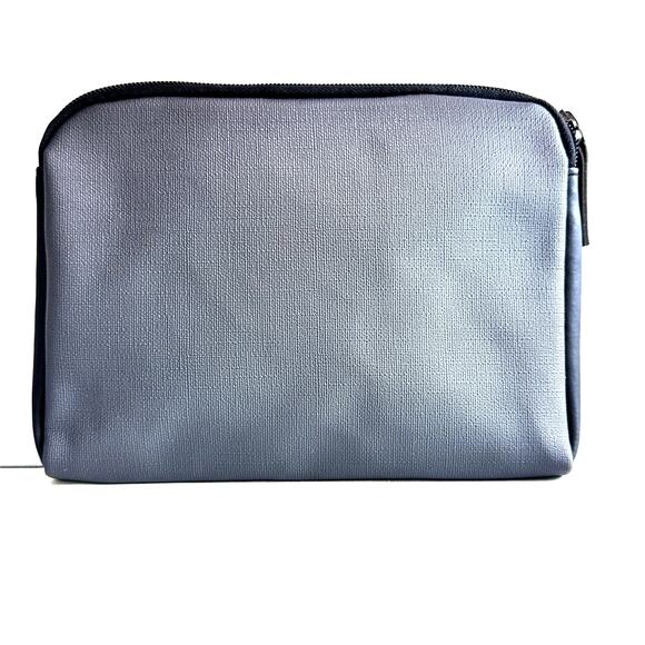 TUMI for Delta Gray Travel Toiletry Bag  Amenity Pouch - Picture 2 of 4